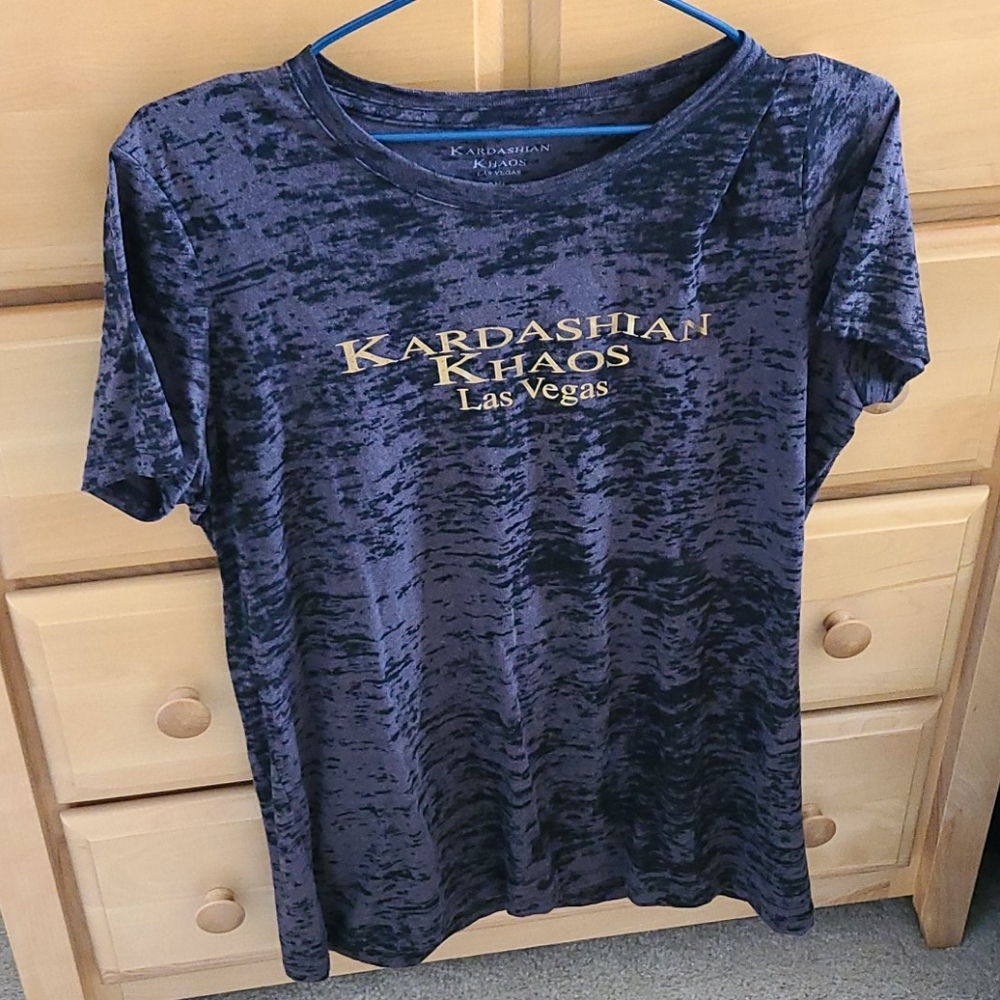 Kardashian Khaos Las Vegas logo t shirt size 2xl